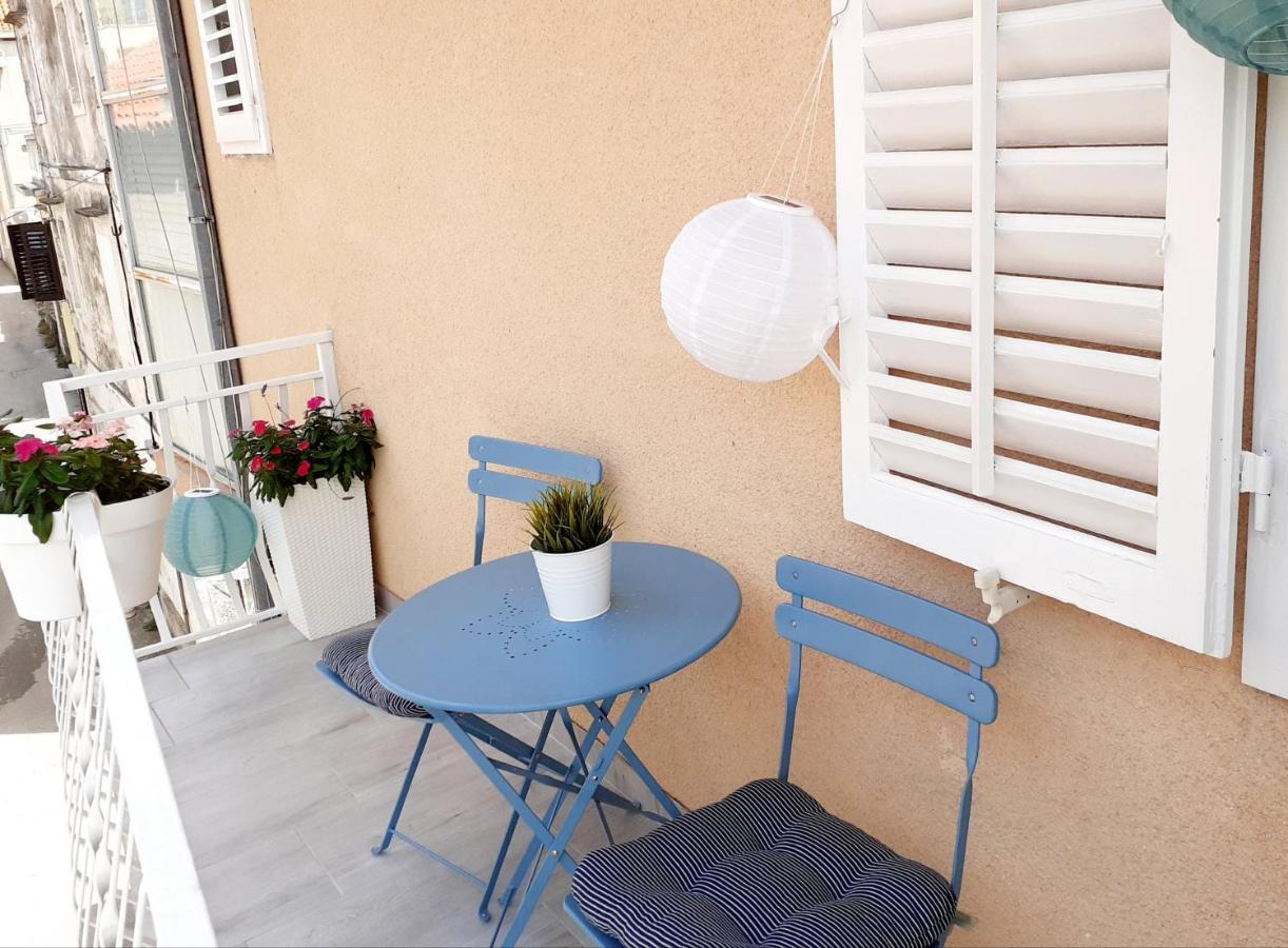 Nina Hotel Baška Voda Екстериор снимка