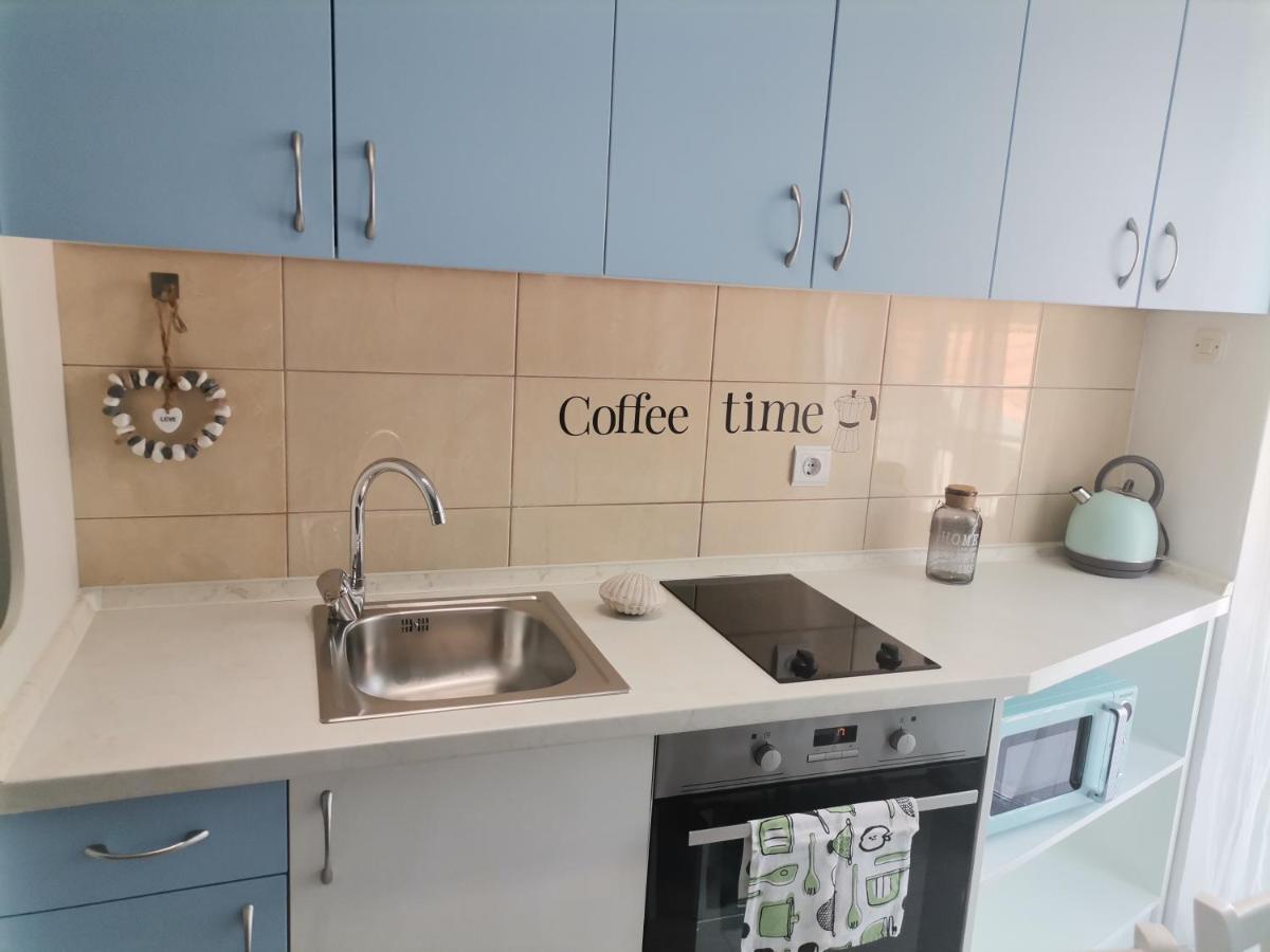 Nina Hotel Baška Voda Екстериор снимка