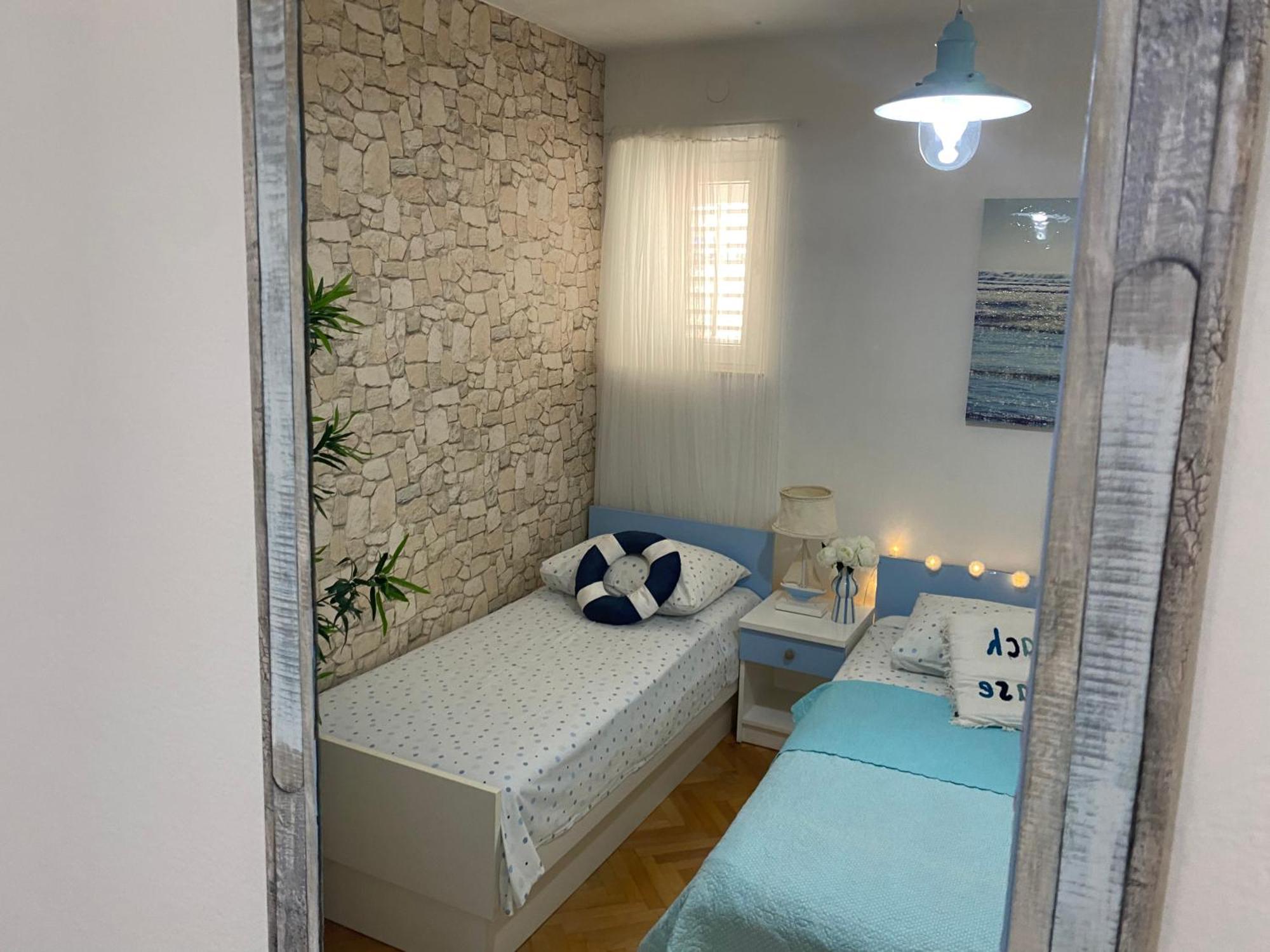 Nina Hotel Baška Voda Екстериор снимка