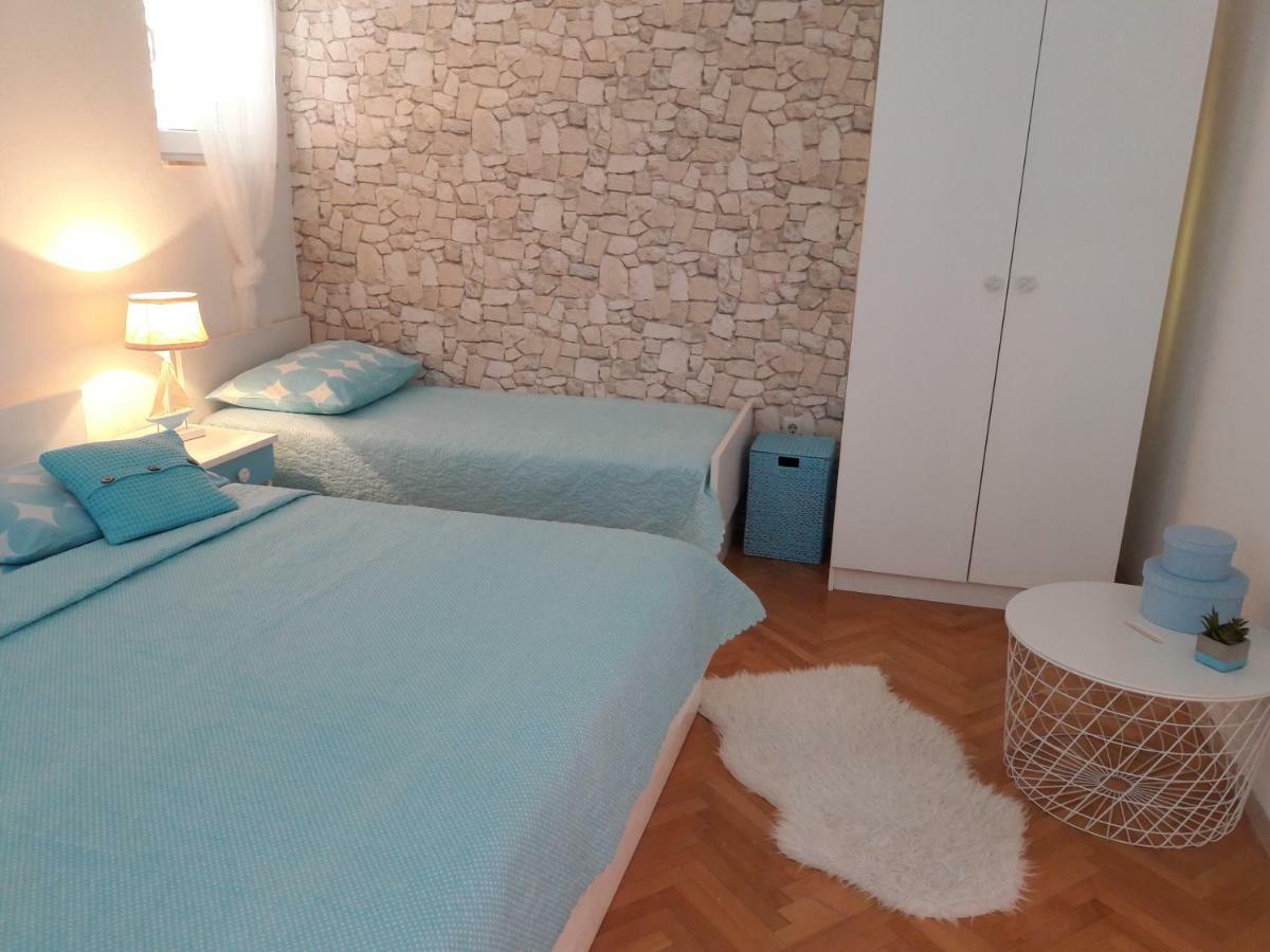 Nina Hotel Baška Voda Екстериор снимка